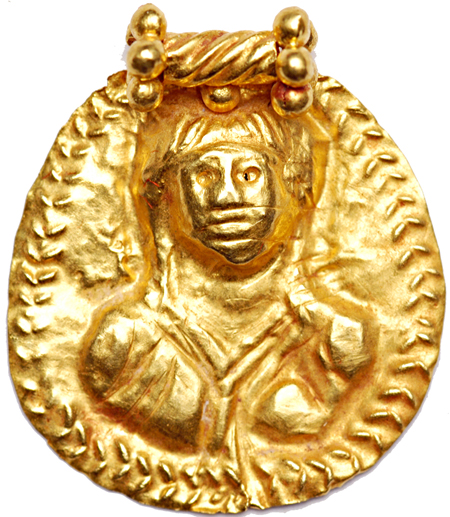 1st Century Roman Gold Pendant.