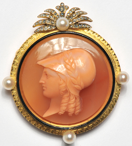 14K Yellow Gold Coral Cameo Pin/Pendant