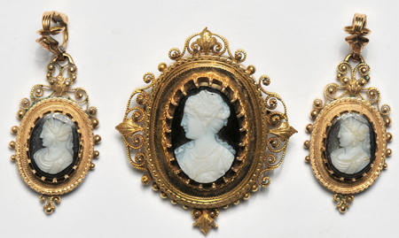 14K Yellow Gold Victorian Cameo Pin/Pendant and Earring Set