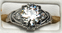 	18K White Gold Vintage Diamond Engagement Ring, c 1940