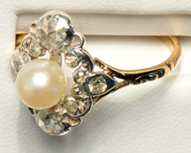 10K Yellow Gold Vintage Pearl and Diamond Ring, ca. 1900