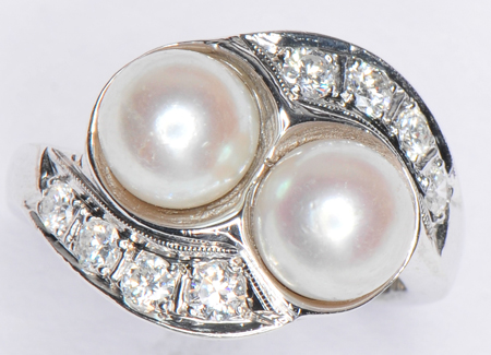 14K White Gold Pearl Bypass Ring