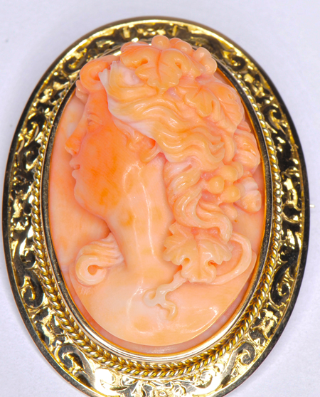 14K Yellow Gold Coral Cameo