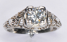 18K White Gold Diamond Solitaire Ring