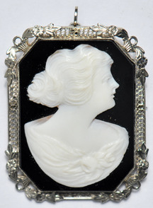 14K White Gold Cameo Pin/Pendant