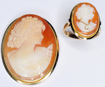 14K Yellow Gold Cameo Pin/Pendant and Ring Set