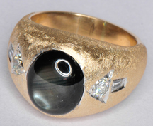 14K Yellow Gold Gents Ring