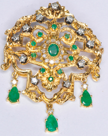 18K Yellow Gold Diamond and Emerald Pin/Pendant