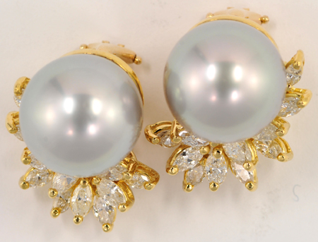 14K Yellow Gold Diamond and Pearl Earrings