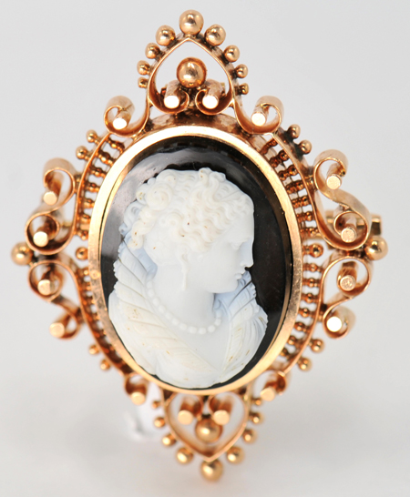 14K Victorian Cameo Pin/Pendant