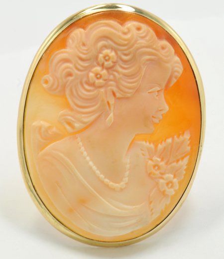 14K Yellow Gold Cameo Pin