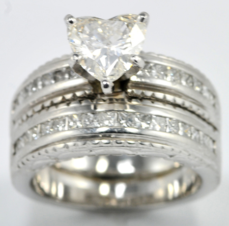 14K White Gold Diamond Ring with a 1.52 Carat Heart Diamond