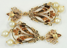 14K Yellow Gold Enamel and Pearl Earrings